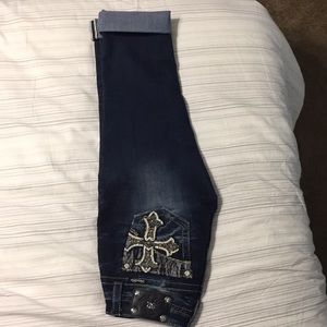 Miss Me Crops/capris size 28